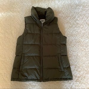 Old Navy Puffer Vest Olive Green Size M